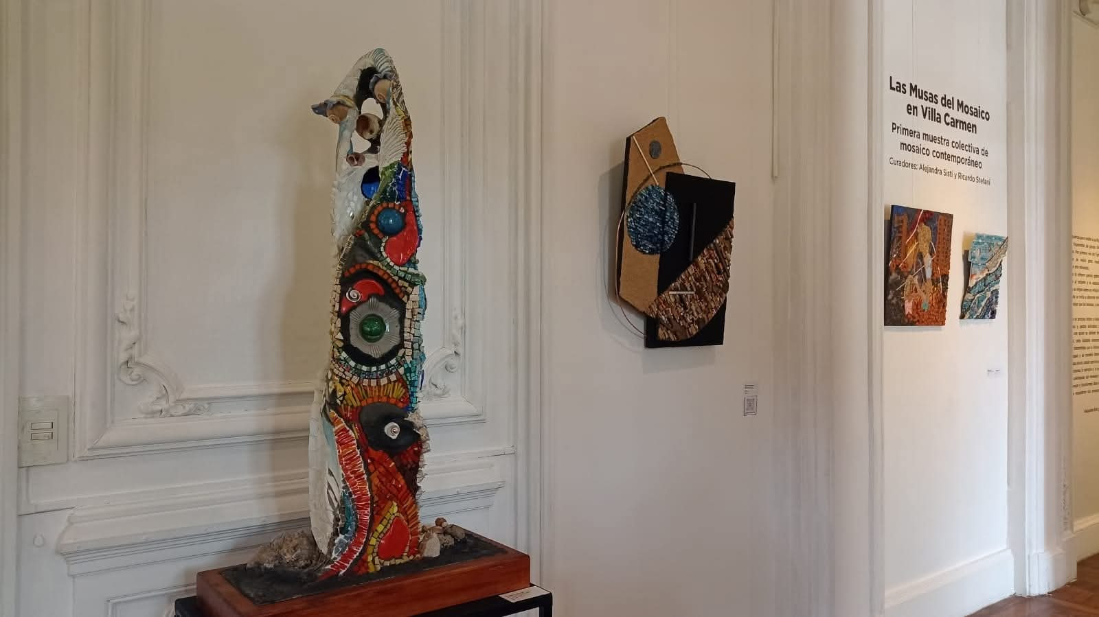 NOTICIAS TIGRE: LAS CASA DE LAS CULTURAS DEL MUNICIPIO DE TIGRE INAUGURO LA MUESTRA "LAS MUSAS DEL MOSAICO EN VILLA CARMEN"